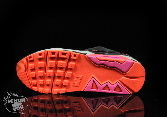Nike-Air-Structure-Triax-91-Black-Pink-Orange-06