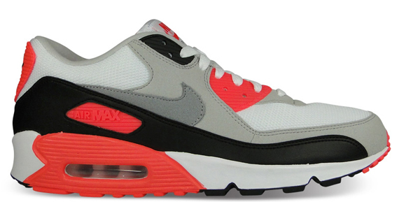 nike-air-max-90-infrared-euro-release-04