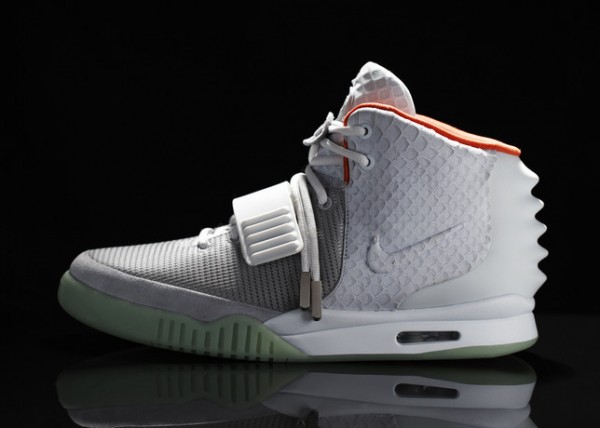 Nike Air Yeezy 2: officielles + date de release - Le Site de la Sneaker