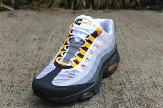 nike-air-max-95-nosew-cool-grey-varsity-maize-2