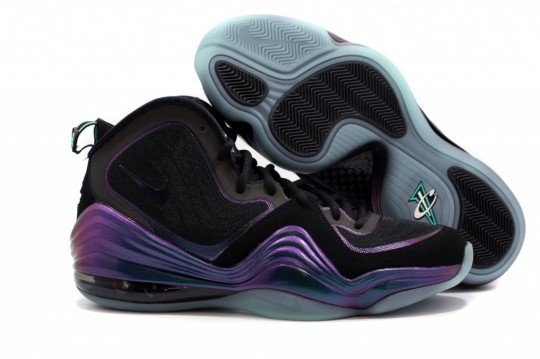 nike-air-penny-v-5-invisibility-cloak-new-images-3-1024x682