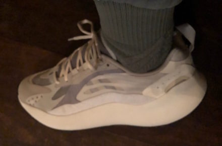 adidas tens yeezy 700 v3 preview 440x290