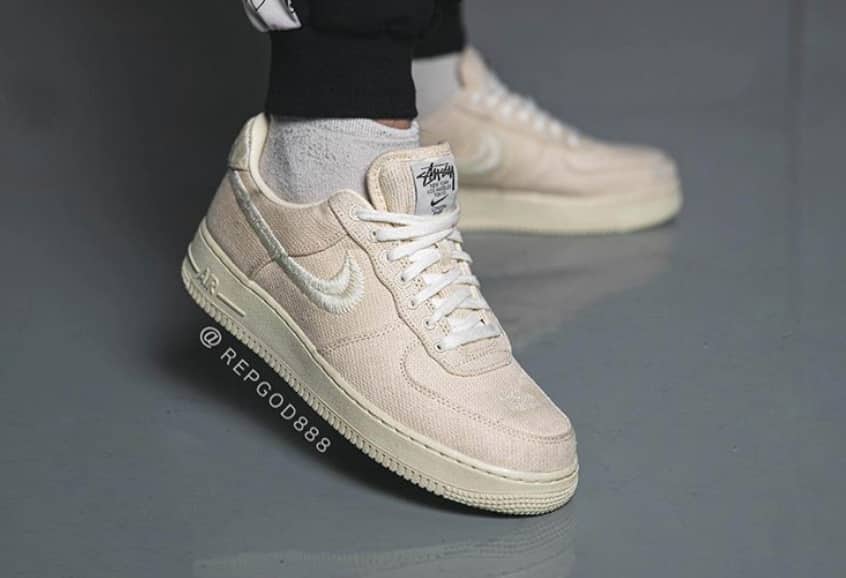 STUSSY NIKE AIR FORCE 1 LOW FOSSIL