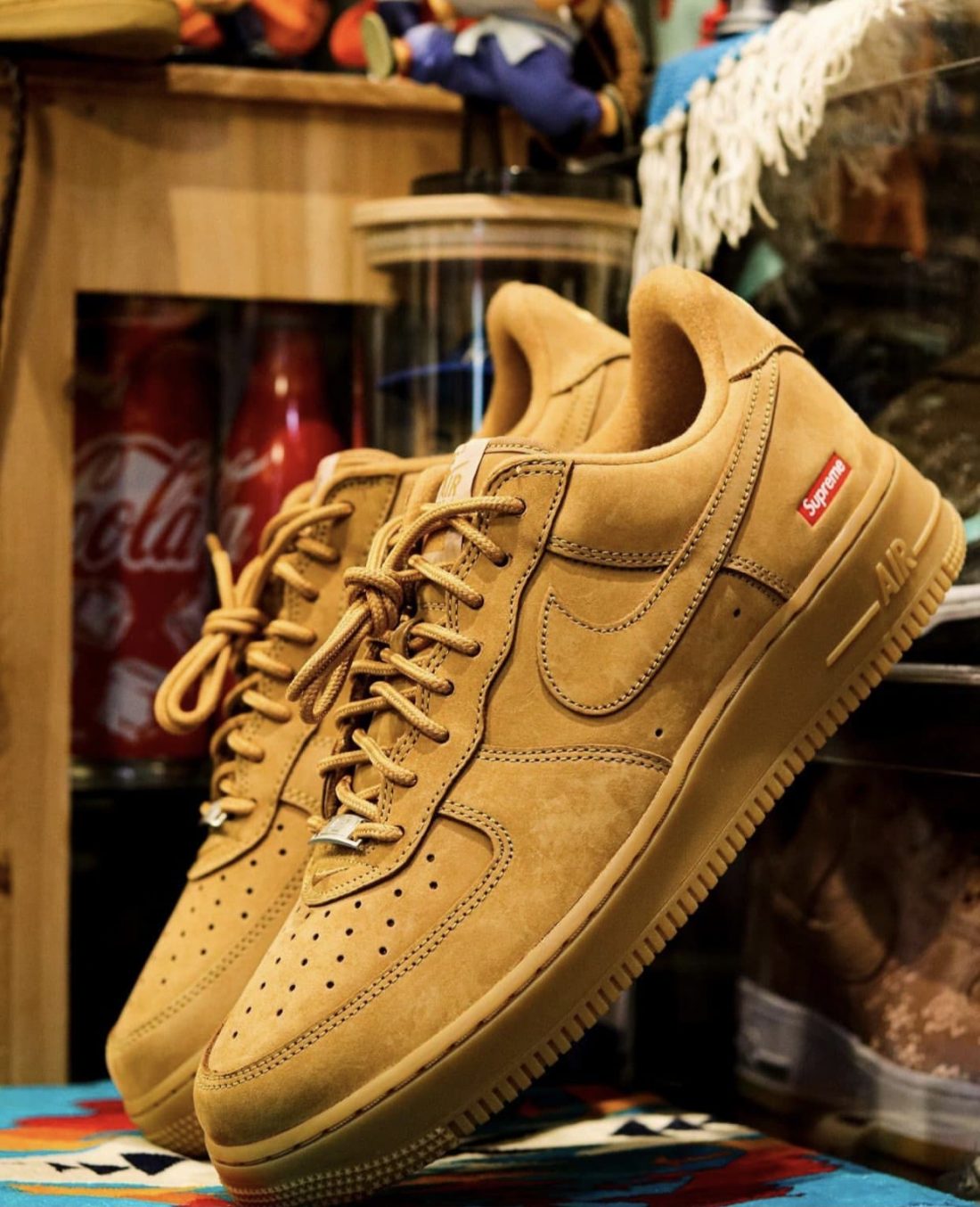Supreme × NIKE AIR FORCE LOW WHEAT SP