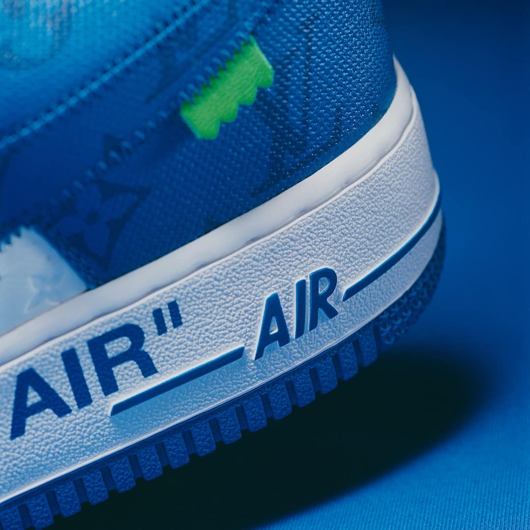 Louis Vuitton x Nike Air Force 1 Team Royal - Le Site de la Sneaker