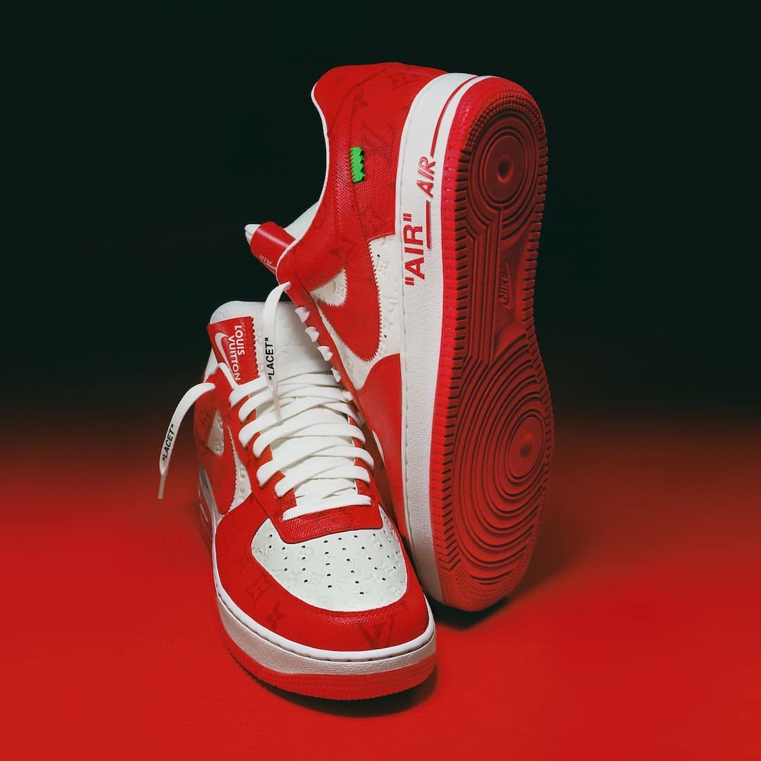 Dripping rouge Louis Vuitton x suprême Nike Air Force Ones, chaussures sur  mesure