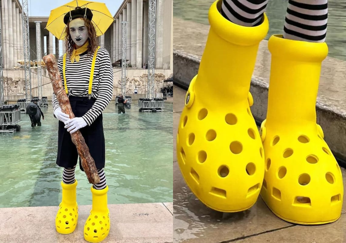 Une Crocs x MSCHF Big Yellow Boot aux pieds de Tommy Cash - somac sas
