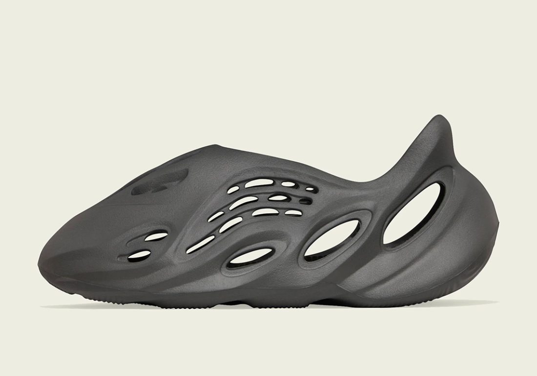 adidas Yeezy Foam Runner Carbon - Le Site de la Sneaker