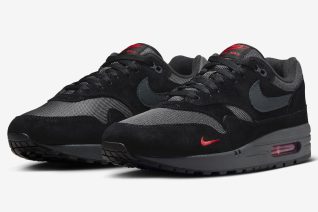 preview with nike air max 1 dracula fv6910 001 pic03 318x212 c default