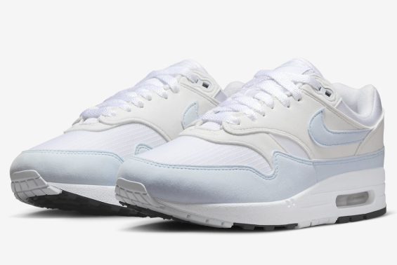 preview court nike air max 1 white ice blue 02 565x378 c default