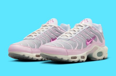 preview nike air max plus playful pink 3 440x290