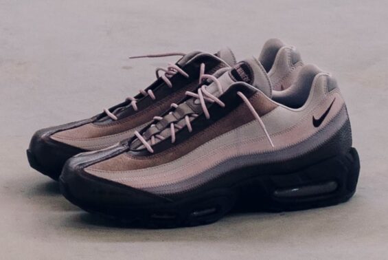 preview a ma maniere nike air max 95 while you were sleeping fz8743 200 1 565x378 c default