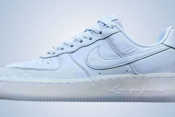 nike dunk low white carolina blue color code